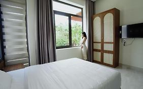 Lena Homestay & Villa